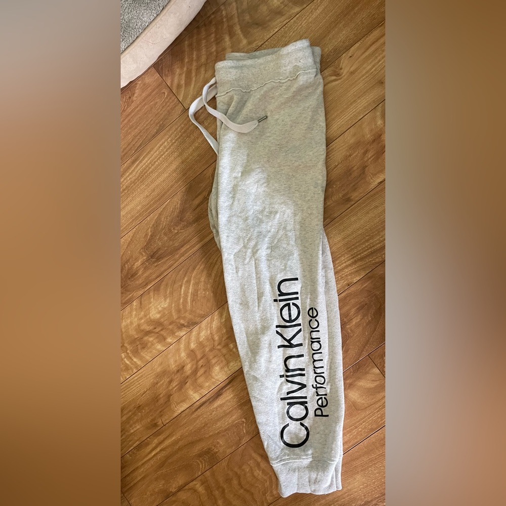 Calvin Klein Sweatpants